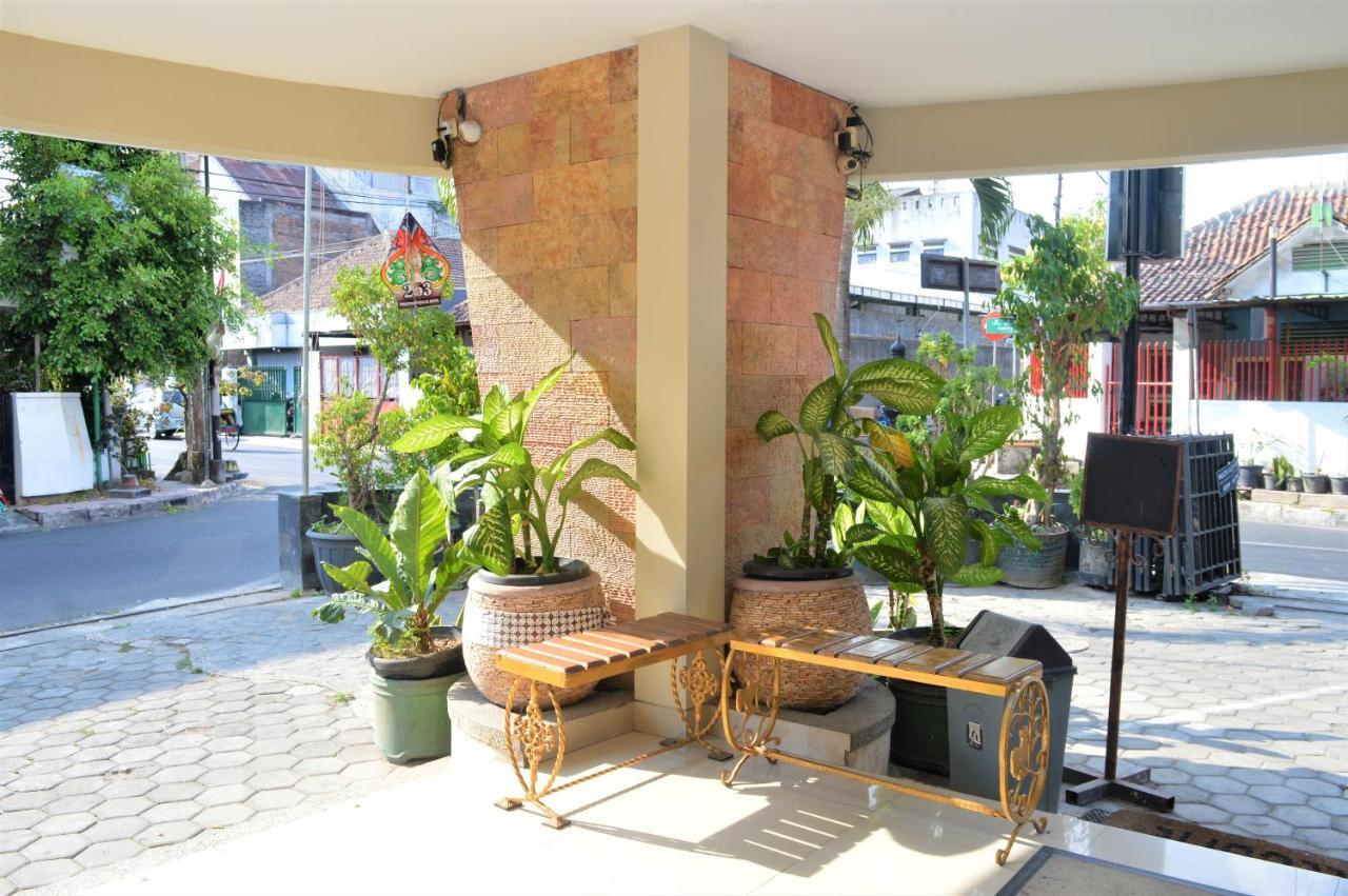 Hotel Mataram 2 Malioboro Yogyakarta Exterior foto